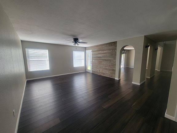 5th image of 5838 E Inglewood St