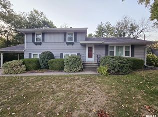 1500 Pace Ave, Mount Vernon, IL 62864