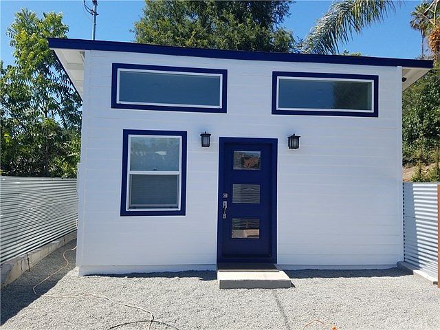 1st image of 3345 Cazador St