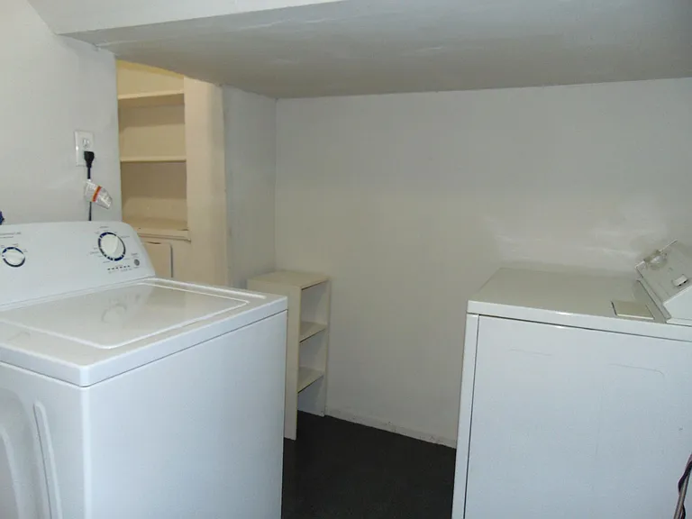 3041 N Southport Ave #1 — Photo 11