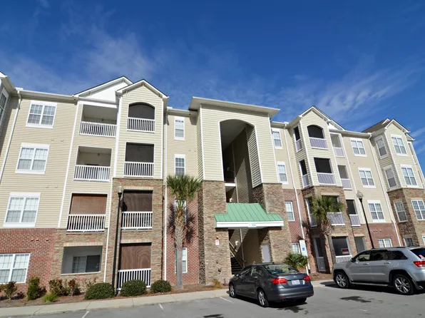 100 Gateway Dr #130, Holly Ridge, NC 28445