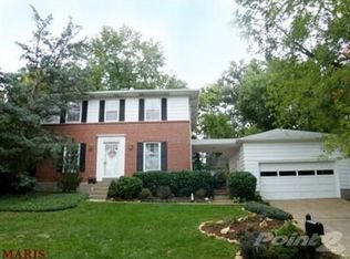 2224 Ferncliff Ln, Saint Louis, MO 63122