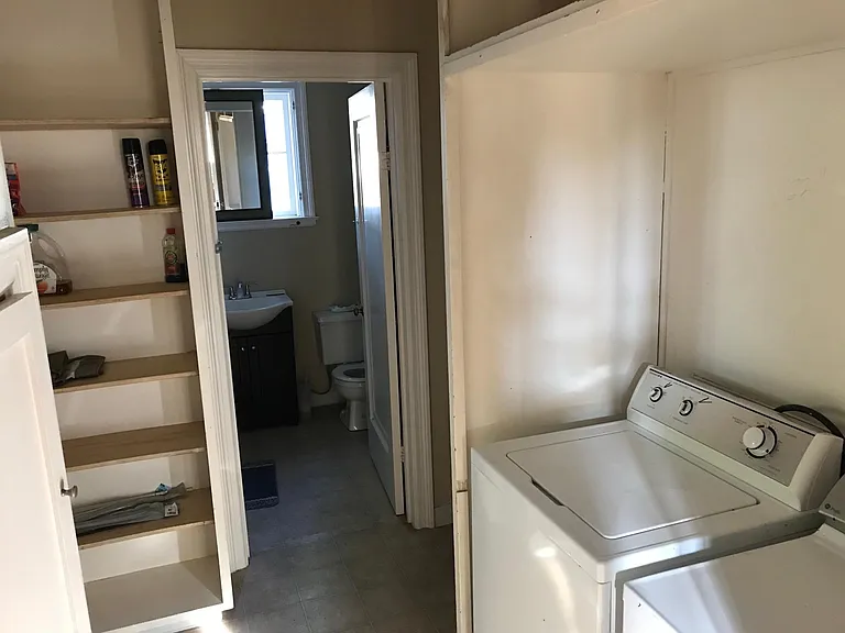 704 N Stockton St — Photo 16