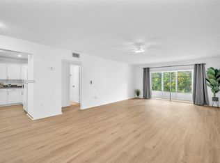 8280 SW 24th St APT 7311, North Lauderdale, FL 33068