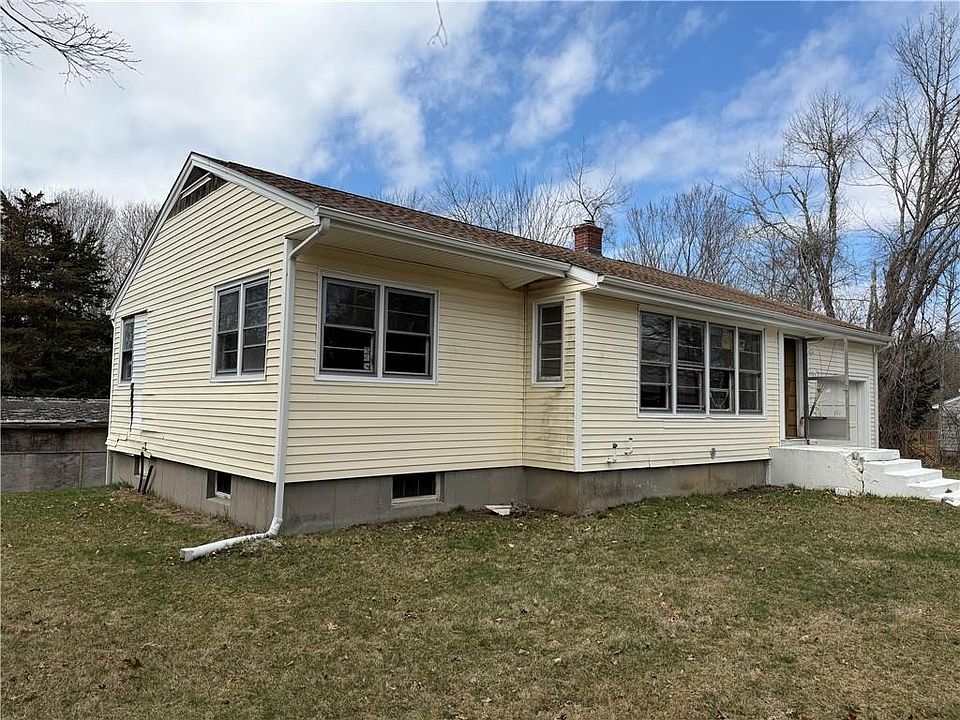 1st image of 21R Nichols Ln