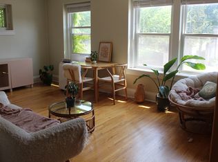 476 Cleveland Ave S APT 1, Saint Paul, MN 55105