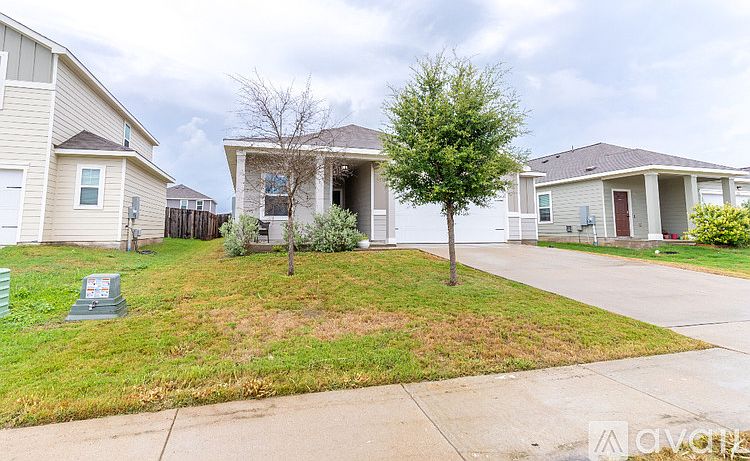1st image of 278 Shiro Dr