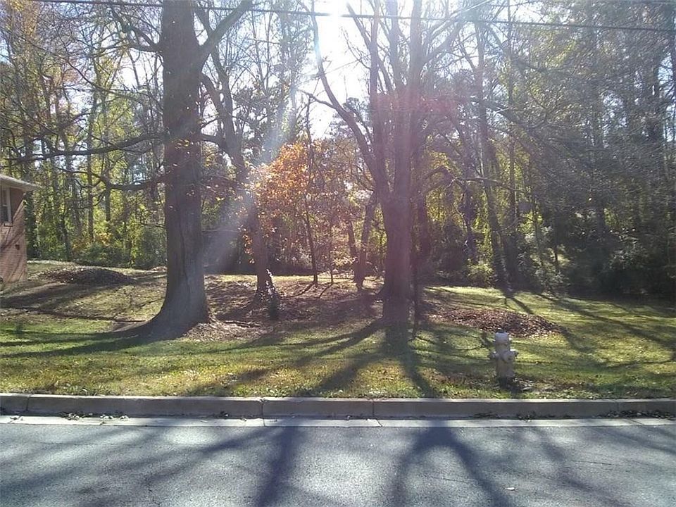 1st image of 0 Woodland Dr