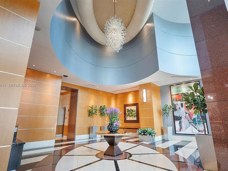 244 Biscayne Blvd #1906 — Photo 32