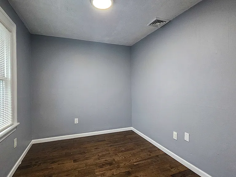 19 Clay St #2 — Photo 3