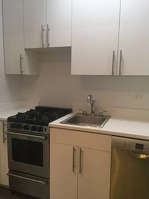 Rented by Julie Friedman Realty | media 3