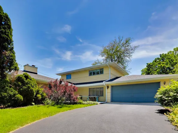 245 Ann St, Clarendon Hills, IL 60514