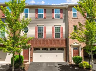 1703 Pointe View Dr, Mars, PA 16046