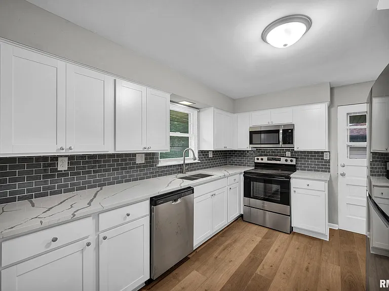 1407 W Sunnyview Dr — Photo 11