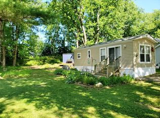 124 Meadow Ln, Edgerton, WI 53534