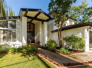 5228 Avenida Hacienda, Tarzana, CA 91356