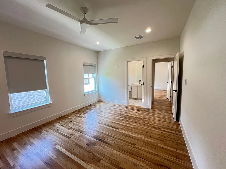 3303 Homer St — Photo 27