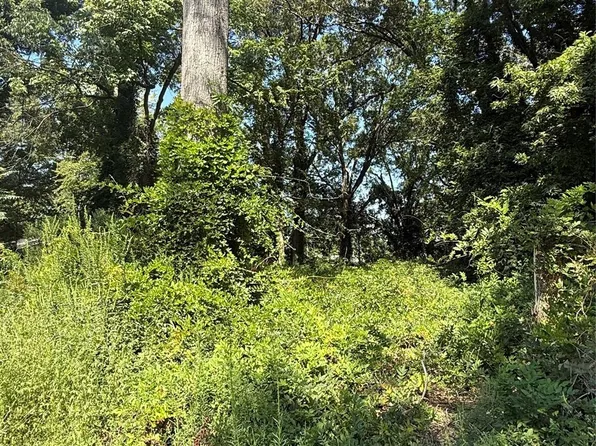 3615 Jonquil St #S, Charlotte, NC 28211