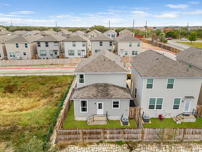 10643 W Military Dr #33 — Photo 33