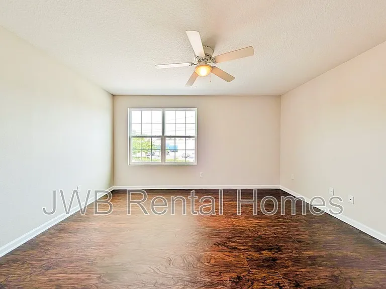4638 Lenox Ave — Photo 8