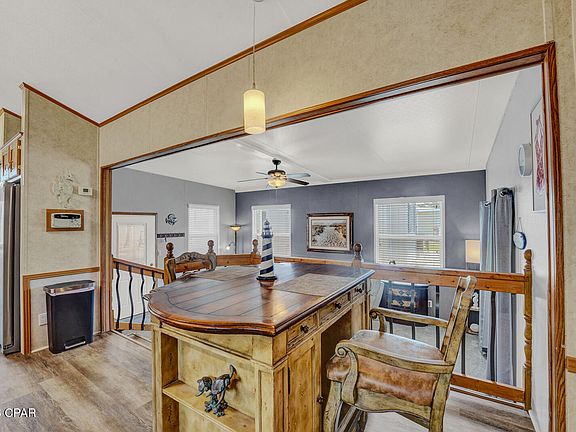 5th image of 1219 Navy Dr #280