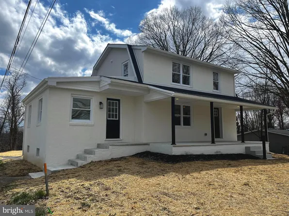 902 George St, Coatesville, PA 19320