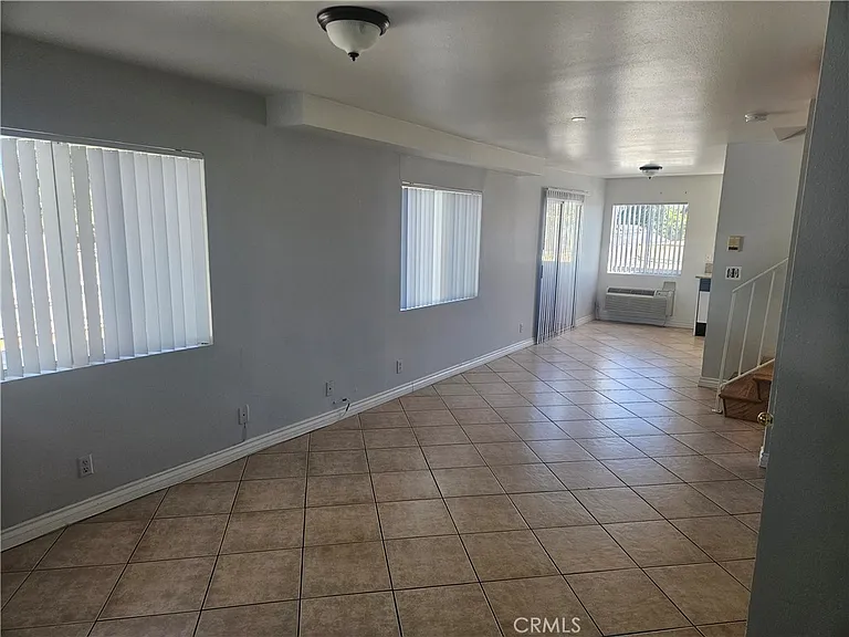 14159 Gilmore St #9 — Photo 3