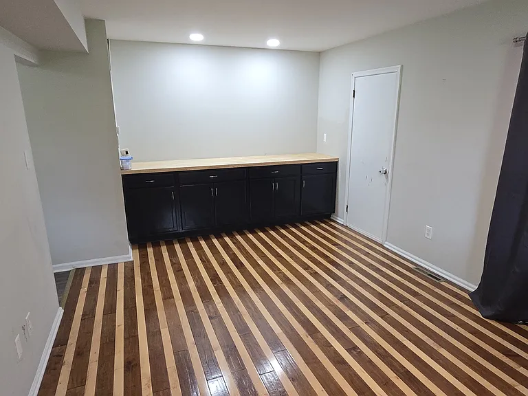 70 Colonial Dr — Photo 5