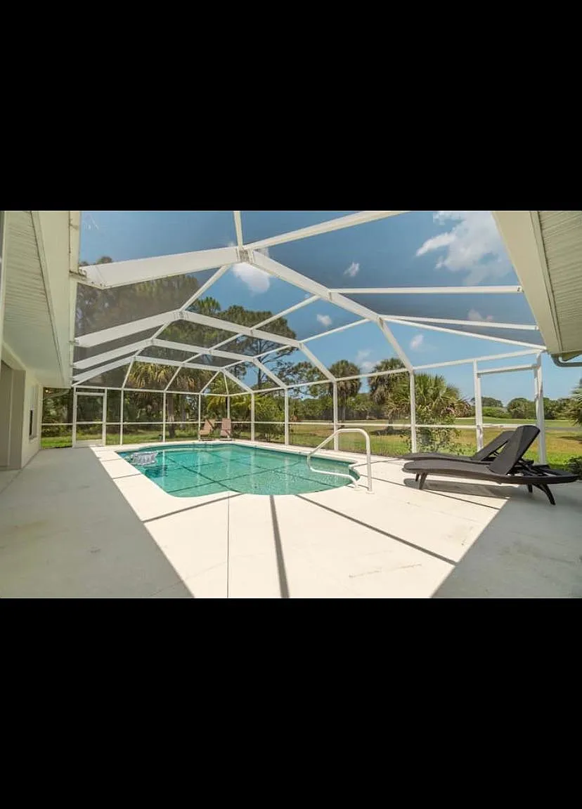 3 bed, 1935 sqft, $2,599 — Photo 4