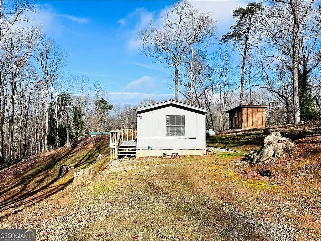 6134 Grant Ford Rd photo 1