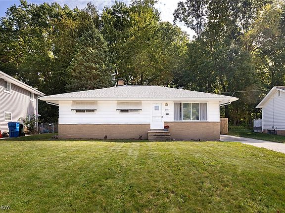 2nd image of 3997 Brendan Ln