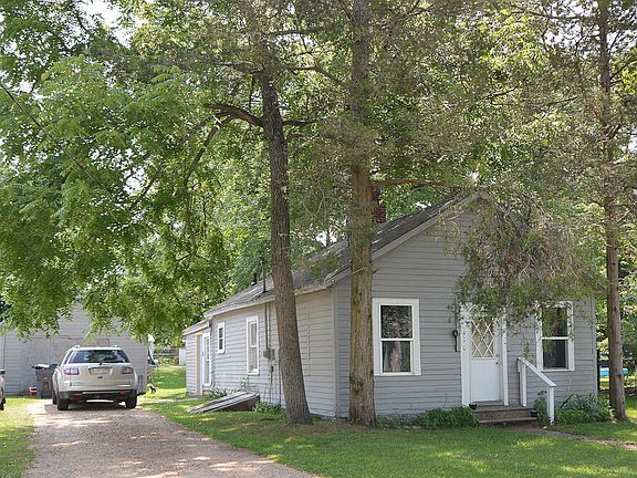 2nd image of 410 N Lagrave St