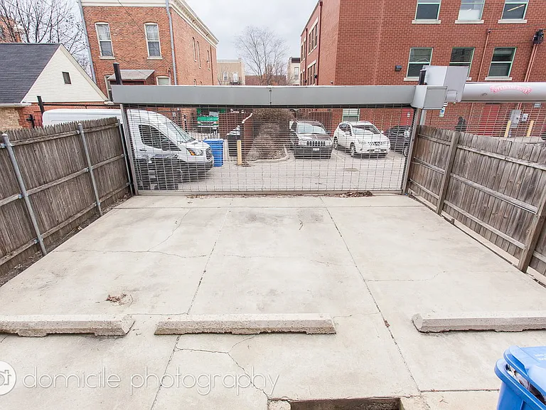 2113 W Washington Blvd #1 — Photo 16