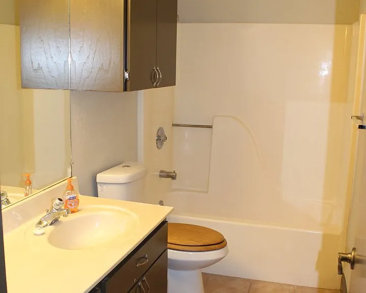 46 Oak Villa Rd — Photo 1