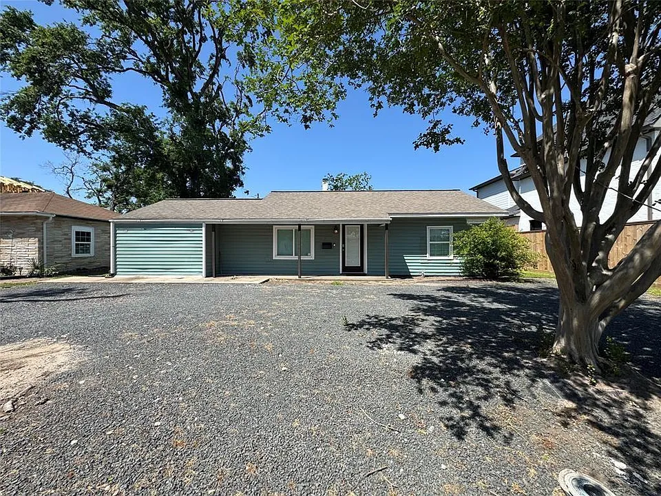 6526 Westview Dr