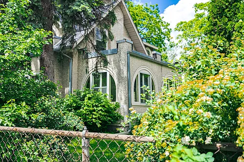 3450 Harriet Ave Photo 1
