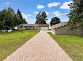 38668 Walker Lake Dr, Richville, MN 56576