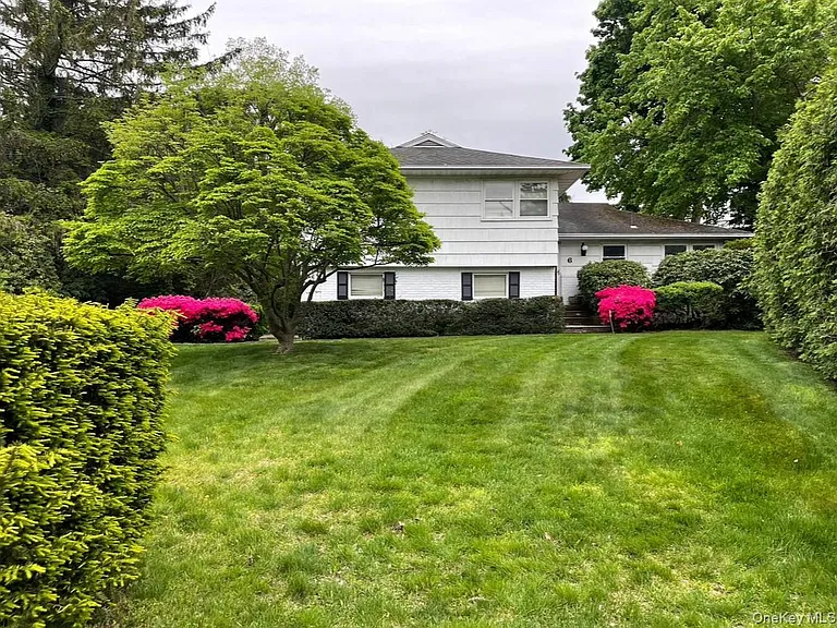 6 Preston Ct — Photo 2