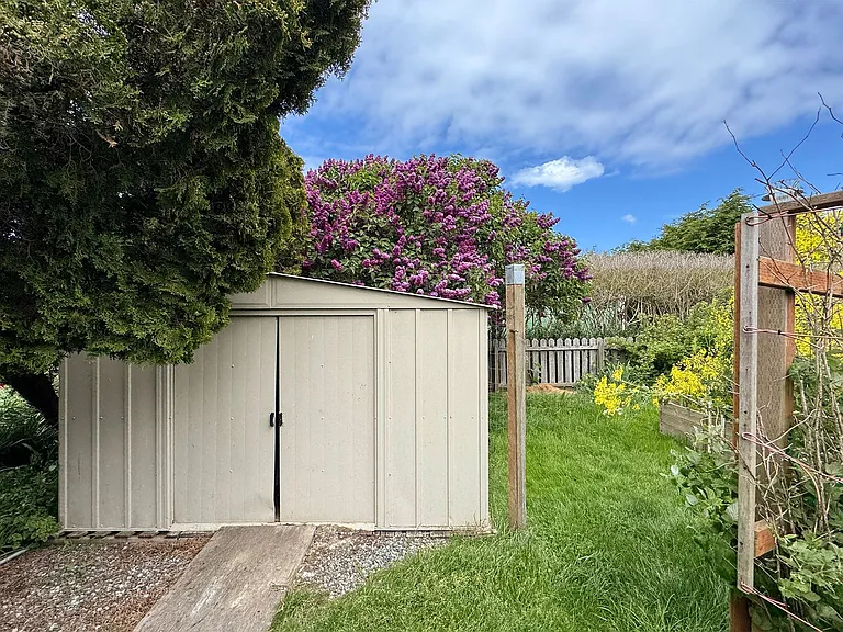 41 McLaughlin Rd — Photo 46