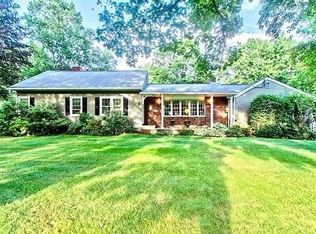 5 Oak Ave, South Hadley, MA 01075