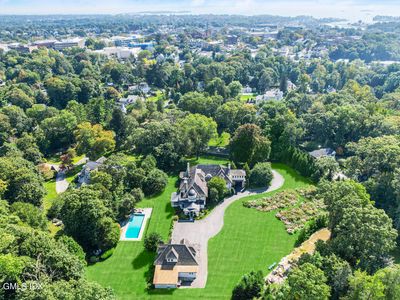 21 Grove Ln, Greenwich, CT, 06831
