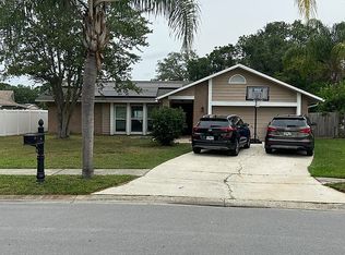 6911 Oldgate Cir, New Port Richey, FL 34655