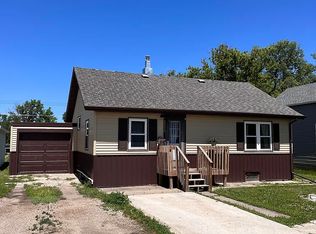 1316 3rd Ave SW, Aberdeen, SD 57401
