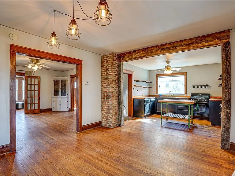 513 Troy Dr — Photo 12