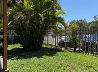 1885 NE 121st St APT 18, North Miami, FL 33181