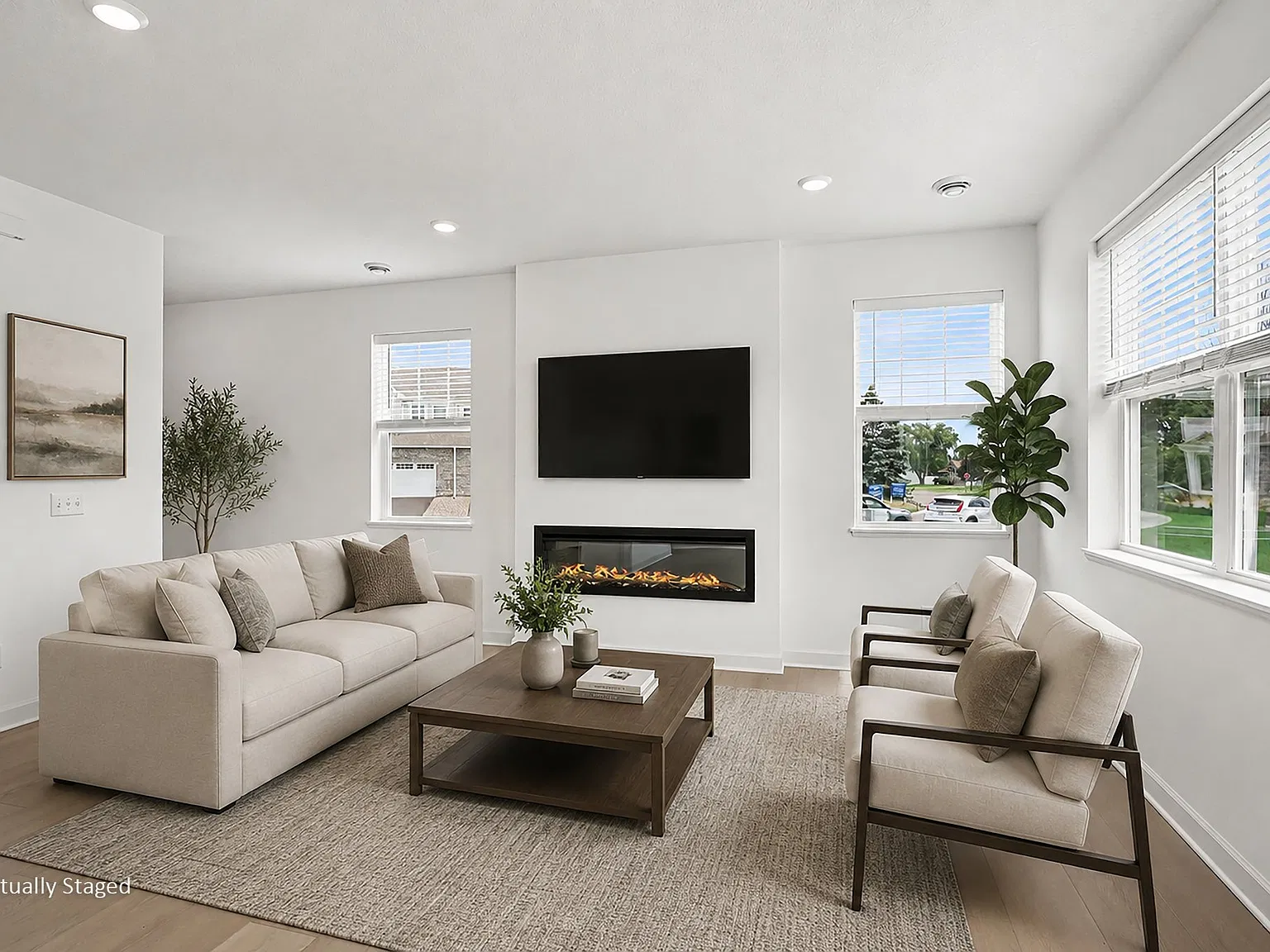3 bed, 1580 sqft, $2,450 — Photo 3