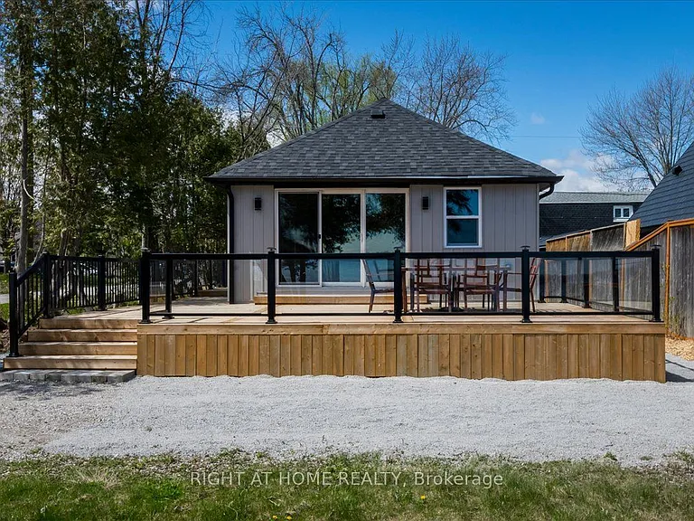 241 Rockaway Beach Pl — Photo 20