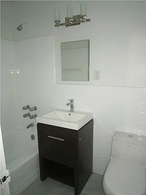 Rented by Immac Realty | media 25