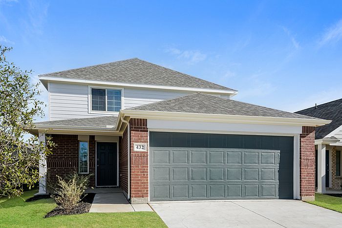1st image of 432 Sussex Dr