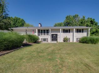 6518 Alpha Dr, Alton, IL 62002